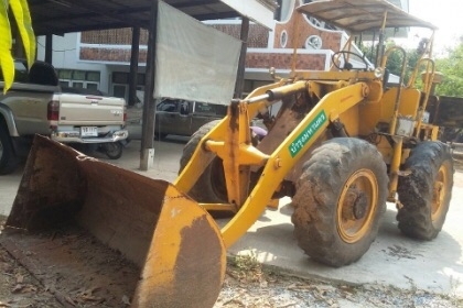 ขายรถตักล้อยาง KOMATSU JH30 เดิมๆเครื่องดีปั้มดีต่อแขนแล้ว