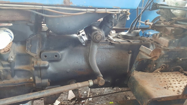 ขาย รถไถ FORD 6600 T5 อุปกรณ์มีใบดันหน้า และผาน 5 เอกสารเล่มทะเบียนครบ