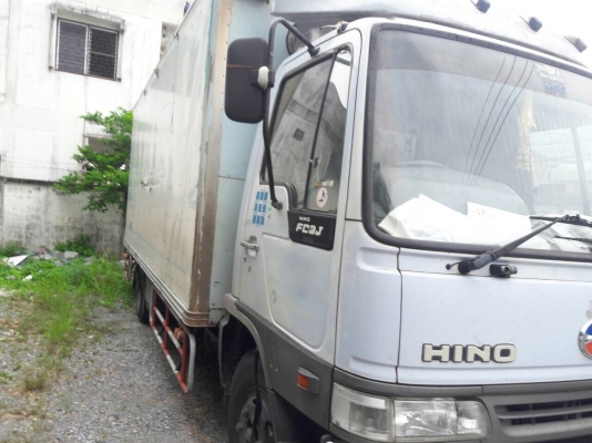 รถฮีโน่ 6 ล้อ FC3J 165 แรงม้า. ปี 45.    สนใจติดต่อ  081 - 6079515