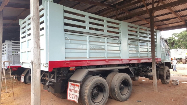 ขาย 10 ล้อดั้ม ISUZU FXZ13NFY วางเครื่อง 270 แรงม้า เกียร์ Easton คัสซีสวยตลอดเส้น เอกสารเล่มทะเบียนพร้อมโอน