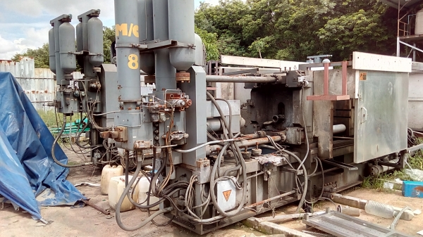 เครื่องฉีดอลูมิเนียม น้ำหนัก