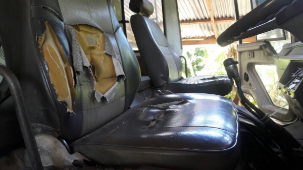 ขาย 10 ล้อดั้ม ไอ้หลง FN527M-TD1316 เครื่องเดิม 6D16 195 แรงม้า เกียร์ 10 สปีด เบรคใหญ่ คัสซีสวยตลอดเส้น ทะเบียนพร้อมโอน