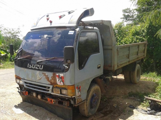 6 ล้อดั้ม 120 แรง ปี 40 ISUZU NPR66EX5 รถต้องเก็บงานบ้าง