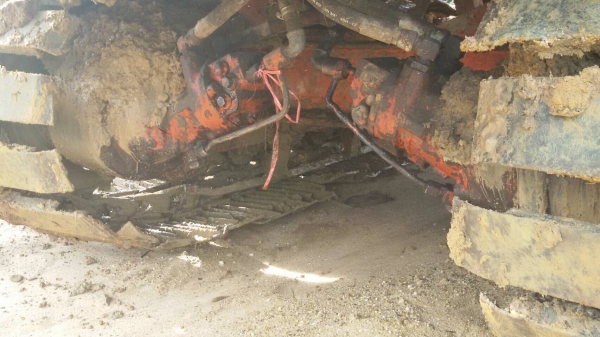 ขายถูกๆ 100.000บาท รถเกี่ยวไทยเส็งรองกระสอบ เครื่องดีปั้มแรงขับได้ปรกติ Isuzu. 6BG. 175แรง ขายถูกๆ 100.000บาท รถเกี่ยวไทยเส็งรองกระสอบ เครื่องดีปั้มแรงขับได้ปรกติ Isuzu. 6BG. 175แรง