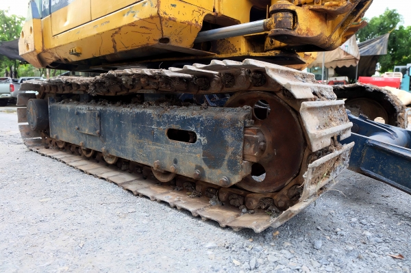 ขายรถแบคโฮ KOMATSU PC20-6 นำเข้าจากญี่ปุ่น ไม่เคยใช้งานในไทย ติดต่อ 086-775-7900 086-324-1992