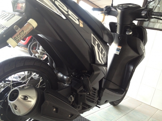 Mio125i สีดำด้าน วิ่ง8000 ปี58 (ของแถม 4 รายการ)