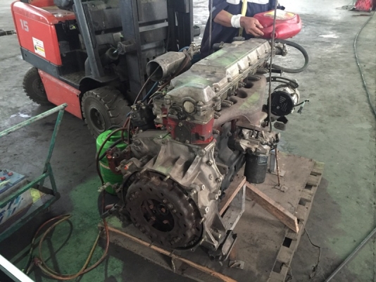 ขายเครื่องฮีโน้ HINO JO8C 200แรง สภาพพร้อมวาง ราคา130,000 สนใจติดต่อ บจก.ชัยเสรียานยนต์ 0860801238