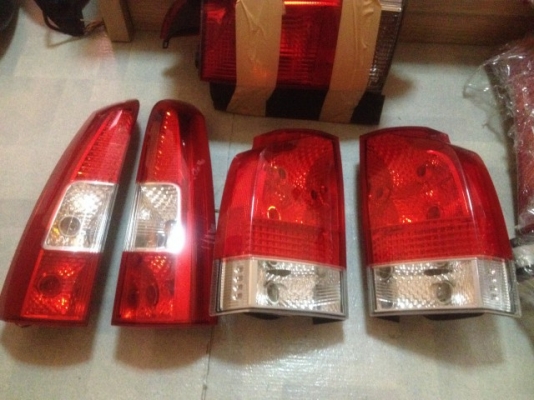 ไฟท้าย VOLVO V70 P2 ครบชุดสภาพสวยไม่เเตกร้าวใสๆเก่าญี่ปุ่นเเท้ ตัวเก่าชุดละ P1 3000 ตัวใหม่P2 ชุดละ4500 ไฟท้าย VOLVO V70 P2 ครบชุดสภาพสวยไม่เเตกร้าวใสๆเก่าญี่ปุ่นเเท้ ตัวเก่าชุดละ P1 3000 ตัวใหม่P2 ชุดละ4500