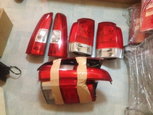 ไฟท้าย VOLVO V70 P2 ครบชุดสภาพสวยไม่เเตกร้าวใสๆเก่าญี่ปุ่นเเท้ ตัวเก่าชุดละ P1 3000 ตัวใหม่P2 ชุดละ4500