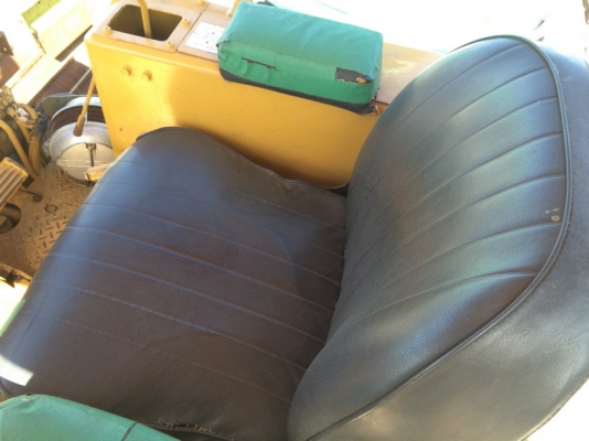 แทร็คเตอร์ Komatsu D20PL-5 ใบแทร็คกว้าง 70 เซน นำเข้าจากญี่ปุ่น ขายราคาไม่แพงครับ