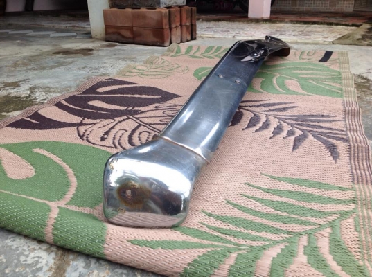 กันชนหน้า Datsun ุ620 ช้างเหยียบเดิมๆ ครับ