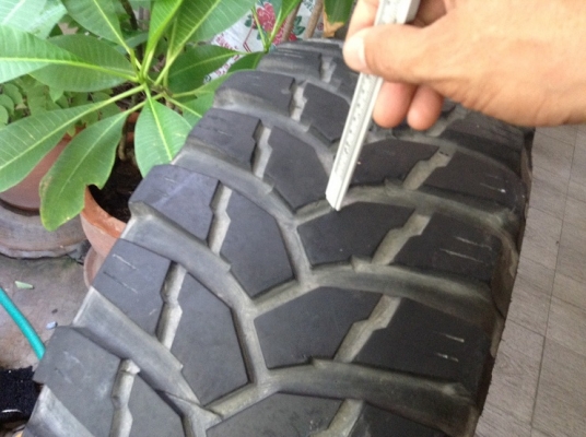 ขายยางมัท 315/12.5/R16 ปี13 ขายยางมัท 315/12.5/R16 ปี13