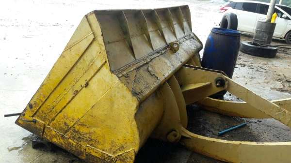 รถตัก รถตัก