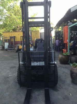 +++ ขายโฟล์คลิฟท์ NISSAN FD30 ขนาด 3 ตัน (รุ่นใหม่) เครื่องยนต์ดีเซล เสา 4 เมตร เกียร์ออโตเมติค ยางตัน +++ ขายโฟล์คลิฟท์ NISSAN FD30 ขนาด 3 ตัน (รุ่นใหม่) เครื่องยนต์ดีเซล เสา 4 เมตร เกียร์ออโตเมติค ยางตัน