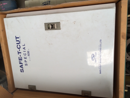 ขายเซฟทีคัทไฟ 380v.
