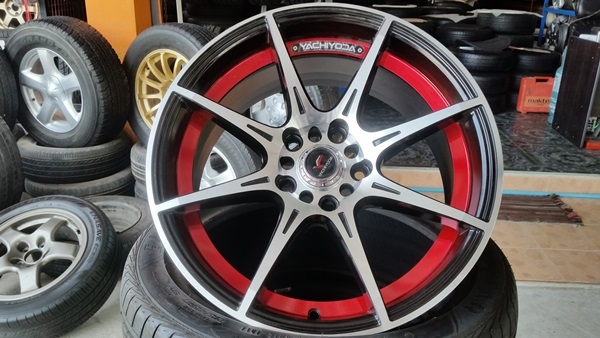 ขายล้อใหม่ YACHIYODA 17 5รู100/114 กว้าง7.5  พร้อมยาง 4 ล้อ tps://www.facebook.com/jtg2010   ชมจากเวบทางร้านโดยตรง http://www.sahachareunyang.com