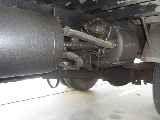 6ล้อ ELF  NPR130 ปี04  ใช้น้อยมือเดียว กะบะสเตนเลส