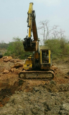 รถแบคโฮ