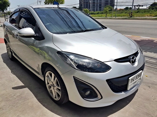 ขาย MAZDA 2 รอง TOP ปี 2013 4 ประตู ราคา 369,000