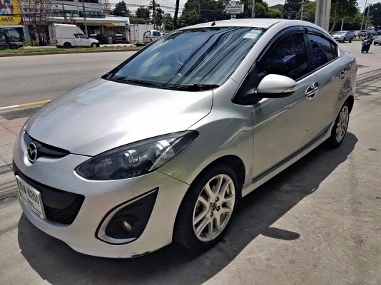 ขาย MAZDA 2 รอง TOP ปี 2013 4 ประตู ราคา 369,000