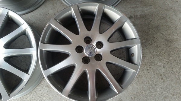 ขายล้อ Toyota WISH 11 ก้าน ขอบ17 4 ล้อ