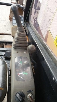 รถขุด CATERPILLAR รุ่น 305 SR