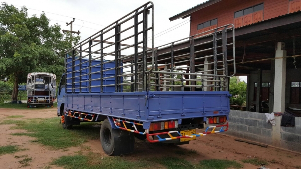 ขาย 6 ล้อIsuzu NPR 130 เเรงม้า เทอร์โบ ยาว5เมตร รถห้างเเท้สภาพนางฟ้า