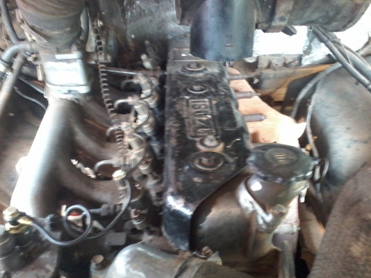 ขายด่วนหกล้อดั้มหัวยาว เครื่อง 6BF เกียร์Rock เฟืองท้ายใหญ่ 200 หมวกแก๊บ แอร์เย็น เพาเวอร์