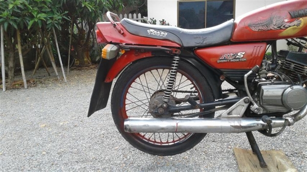 ขายยมาฮ่า RXS เอกสารพร้อมโอนภาษีขาดเครื่องดีคันสตาร์คันเกียร์ไม่เชื่อมโครงไม่ดามเหมาะสำหรับนักปั้น