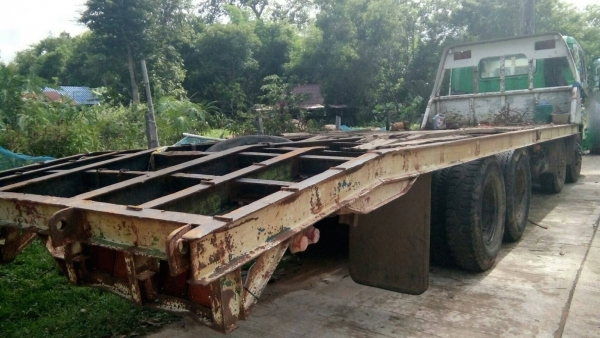 รถอีซูซุ 12 ล้อ ท้ายลาด CNM 340 แรงม้า. ปี 54. สนใจติดต่อ 081 - 6079515 รถอีซูซุ 12 ล้อ ท้ายลาด CNM 340 แรงม้า. ปี 54. สนใจติดต่อ 081 - 6079515