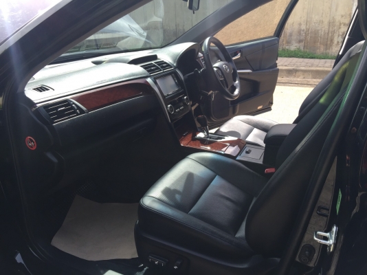 2014 TOYOTA CAMRY 2.0G EXTRIMO รถสวยมาก หน้าเดิม หลังเดิม ซื้อไปคุ้มสุดๆ วิ่งน้อยสุดๆ