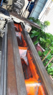 ขายกลึงญี่ปุ่นยาว14ฟุต3เพลามีเบรคต่อหางไปอีกเป็น16ฟุตราคาเบาๆเครื่องเงียบพร้อมใช้