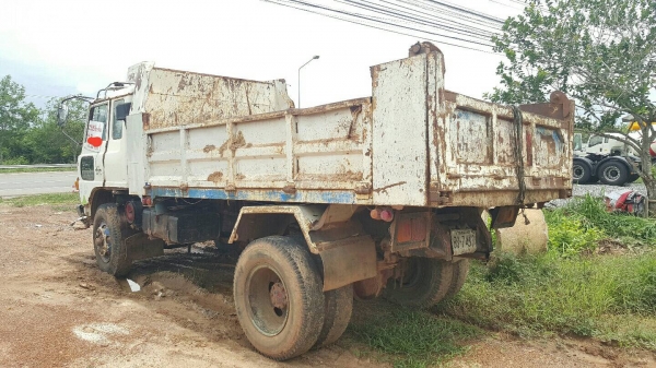 ขาย 6 ล้อดั้ม ยาง 900 HINO KR300 เครื่อง HO6C 185 แรงม้า เกียร์ HO เฟืองท้าย FUSO คัสซีสวยตลอดเส้น พวงมาลัยพาวเวอร์ ทะเบียนเต็มพร้อมโอน ขาย 6 ล้อดั้ม ยาง 900 HINO KR300 เครื่อง HO6C 185 แรงม้า เกียร์ HO เฟืองท้าย FUSO คัสซีสวยตลอดเส้น พวงมาลัยพาวเวอร์ ทะเบียนเต็มพร้อมโอน