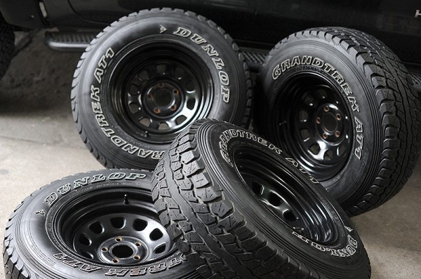 กระทะ Rock 15 5 รู 114 ยาง Dunlop 30 นิ้ว