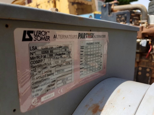 ขายเครื่องปั่นไฟเก่านอก 20KVA PERKINS 403D-11