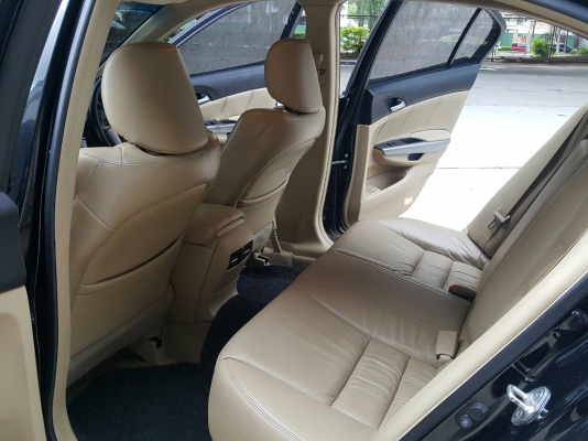 HONDA ACCORD 2.0 EL ปี 2010 รถสวยมีเสนห์สุดๆ