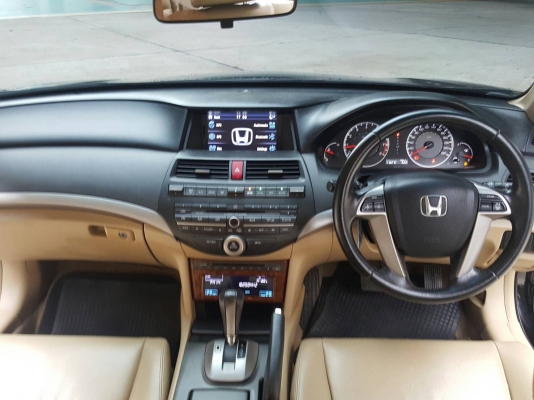 HONDA ACCORD 2.0 EL ปี 2010 รถสวยมีเสนห์สุดๆ