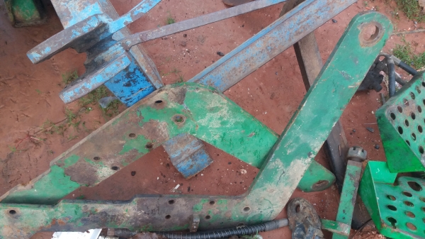 ชุดดันหน้าฟอร์ด,จอนเดียร์อุปกรณ์ครบสภาพสวย ชุดดันหน้าฟอร์ด,จอนเดียร์อุปกรณ์ครบสภาพสวย