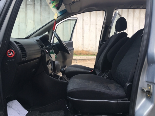 chevrolet zafira 2.2cdx สีเทา ปี 2003 รถสวย ไม่เคยติดแก๊ส เช็คระยะตลอด