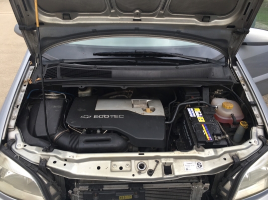 chevrolet zafira 2.2cdx สีเทา ปี 2003 รถสวย ไม่เคยติดแก๊ส เช็คระยะตลอด