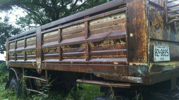 ขายสิบล้อดั้ม2เพลา พ่วงแม่-ลูก ISUZU DECA 270แรง ปี45 ยูโรวัน ลูก2คาน เครื่องดี พร้อมใช้งาน เอกสารพร้อมโอน สนใจโทร 090-8588220คุณนะ 093-3258446คุณบิว หรือเข้าดูสินค้าอื่นๆได้ที่ www.narong2truck.com หรือ www.truck.in.th/498 หรือเพจFacebook ณรงค์ ซื้อขายรถ