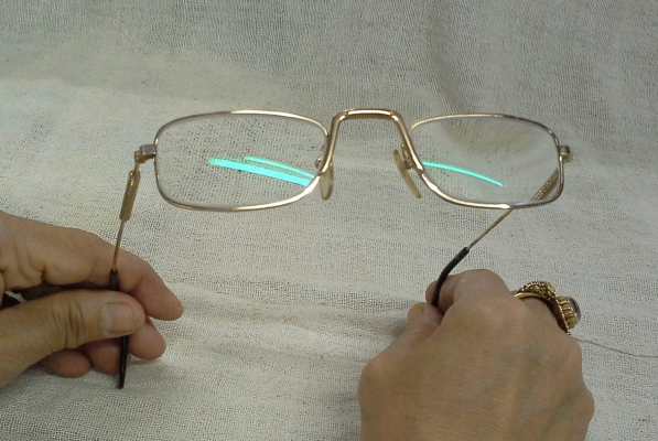 แว่นสายตายาวฟรานซ์วินเทจ รุ่นหายาก! Vintage ALAIN AFFLELOU handmade in France แว่นสายตายาวฟรานซ์วินเทจ รุ่นหายาก! Vintage ALAIN AFFLELOU handmade in France