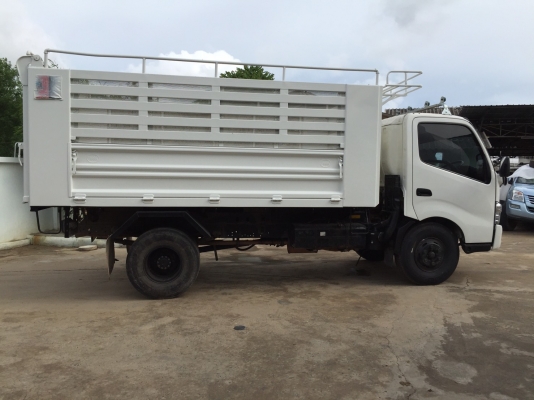 ขาย HINO XZU 710 พร้อมกระบะดั้ม สภาพสวย