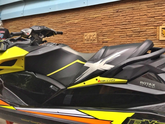 SEADOO RXP260  Y2009 พร้อมใช้วิ่ง182ชม.เซอวิสเรียบร้อยพร้อมเทลเลอร์ 289,000b.