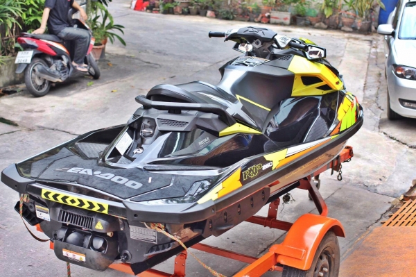SEADOO RXP260  Y2009 พร้อมใช้วิ่ง182ชม.เซอวิสเรียบร้อยพร้อมเทลเลอร์ 289,000b.