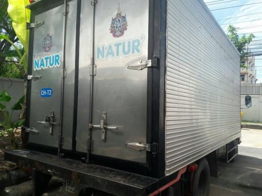 หกล้อ อีซูชุ NKR110ปี36เกียร์สั้น ช่วงยาว4.30ม บรรทุกตู้เปียก สภาพดีเดิมๆสวยพร้อมใช้งาน ทะเบียนพร้อมโอน