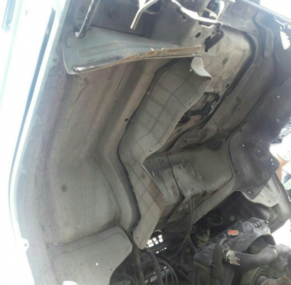 หกล้อ อีซูชุ NKR110ปี36เกียร์สั้น ช่วงยาว4.30ม บรรทุกตู้เปียก สภาพดีเดิมๆสวยพร้อมใช้งาน ทะเบียนพร้อมโอน