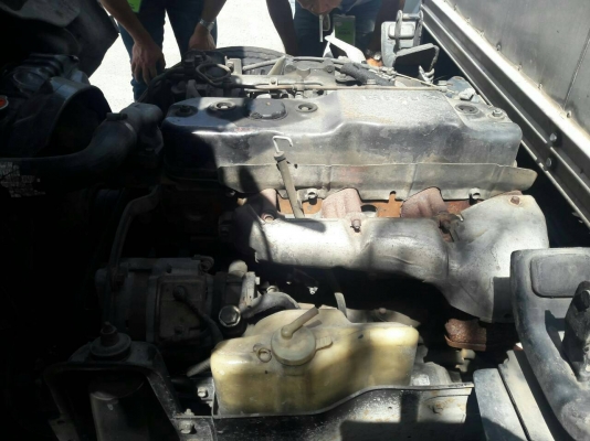 หกล้อ อีซูชุ NKR110ปี36เกียร์สั้น ช่วงยาว4.30ม บรรทุกตู้เปียก สภาพดีเดิมๆสวยพร้อมใช้งาน ทะเบียนพร้อมโอน