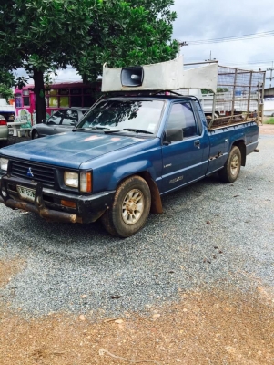 CYCLONE L 200 เครื่อง2500 แอร์เยนๆ ปี38  เครื่องดี คลัทชีสวยมากๆๆ