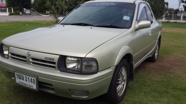 รถบ้าน เครื่องดี สีสวย LPG หัวฉีด รถบ้าน เครื่องดี สีสวย LPG หัวฉีด